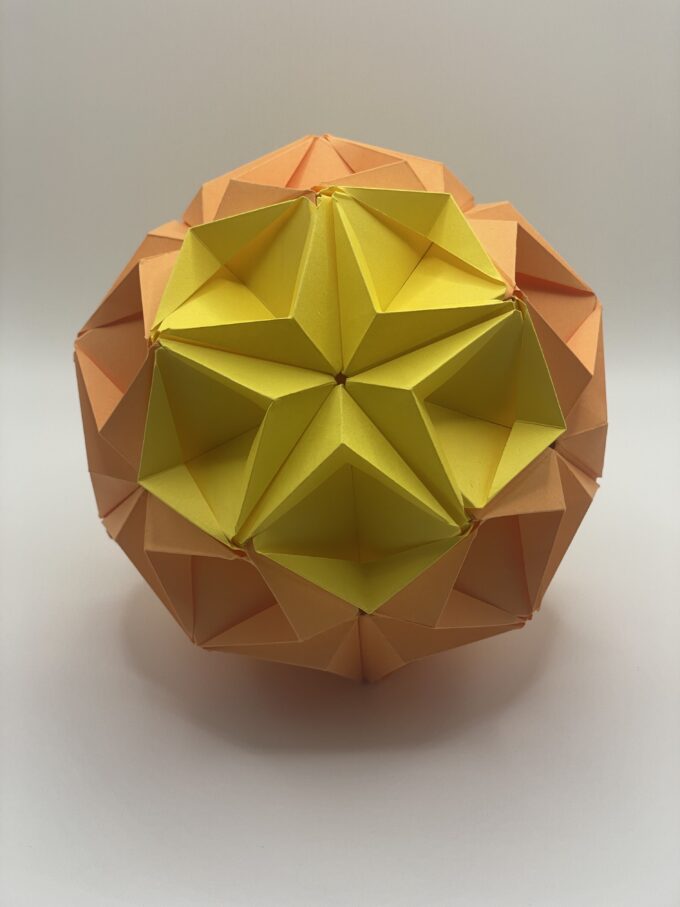 Boule Modulaire en Origami – Image 2