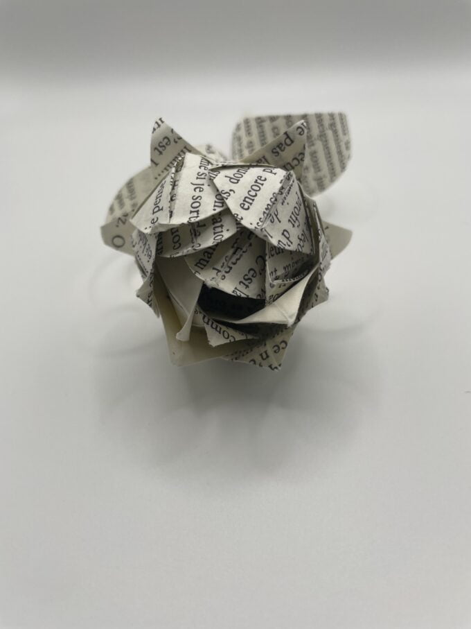 Fleur de Rose Bouton en Origami – Image 3