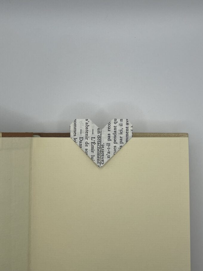 Marque-Page alternatif en Forme de Cœur en Origami – Image 6