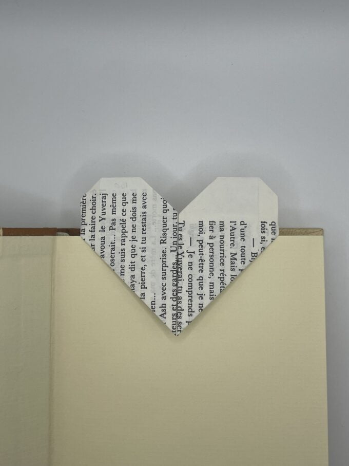 Marque-Page alternatif en Forme de Cœur en Origami – Image 7